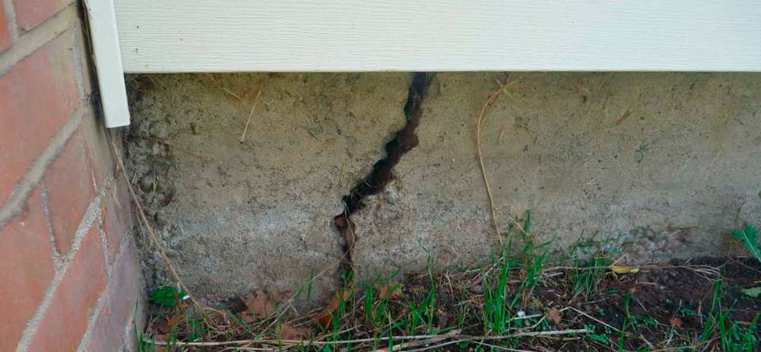 How-to-Identify-Foundation-Issues How to Identify Foundation Issues: A Comprehensive Homeowner’s Checklist