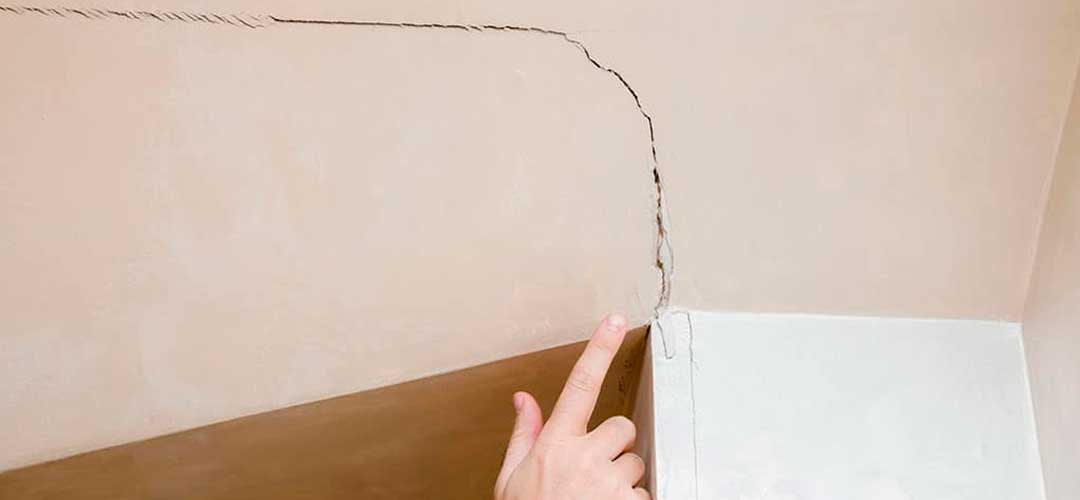 Why Repairing Wall Cracks Early Prevents Costly Structural Damage